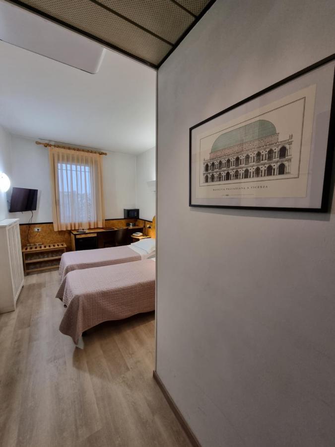Cityhotel Cristina Hotel 3*